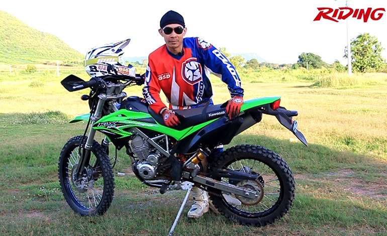Riding Magazine #251 : Riding Review / RacingBoy KLX150BF Rear shock